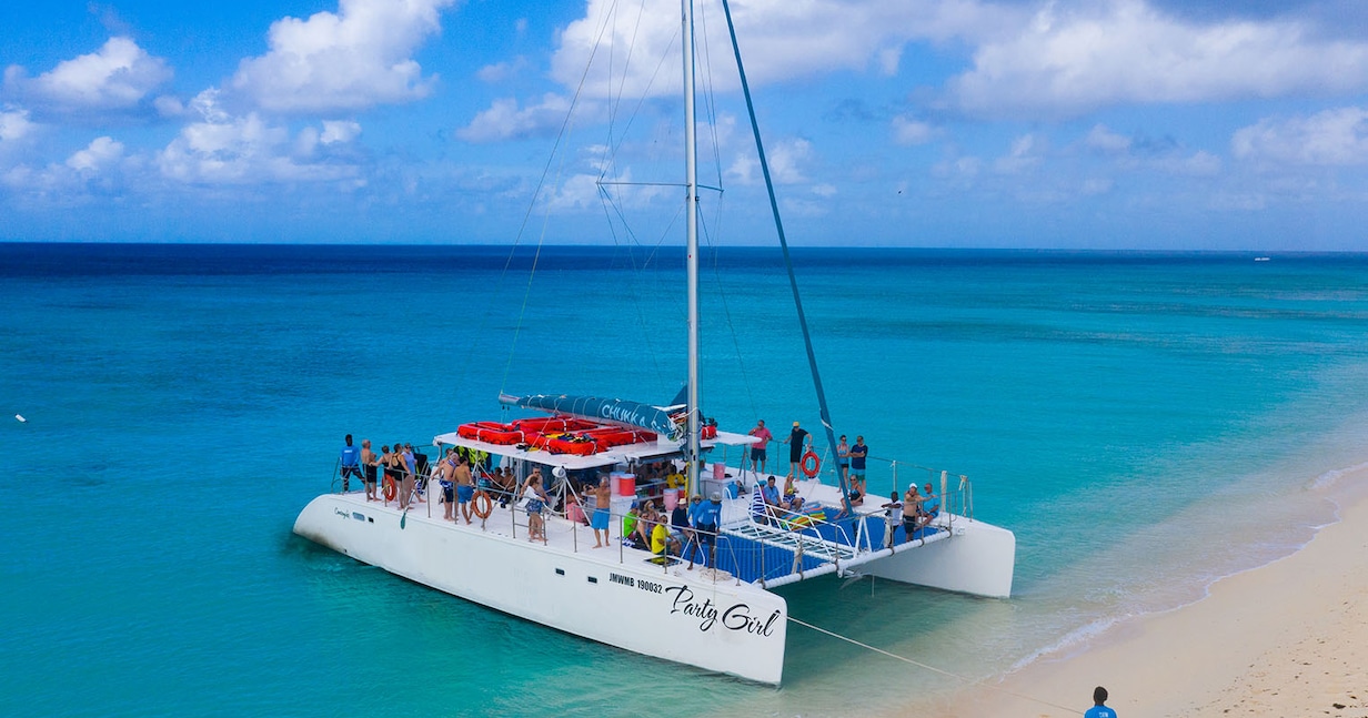Catamaran Sail,Snorkel & Private Beach & Drinks - GDT Shore